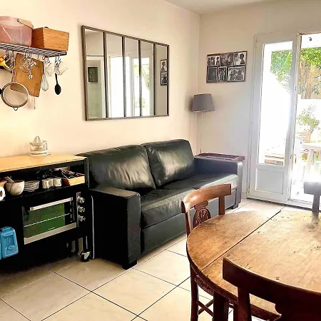 Appartement Two And Large Terrace *
